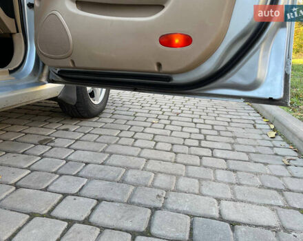 Серый Чери Истар, объемом двигателя 1.97 л и пробегом 316 тыс. км за 2700 $, фото 9 на Automoto.ua