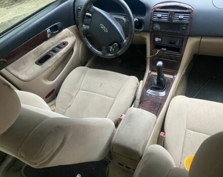 Серый Чери Истар, объемом двигателя 2 л и пробегом 260 тыс. км за 1800 $, фото 2 на Automoto.ua