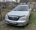 Сірий Чері Істар, об'ємом двигуна 2 л та пробігом 120 тис. км за 1000 $, фото 1 на Automoto.ua