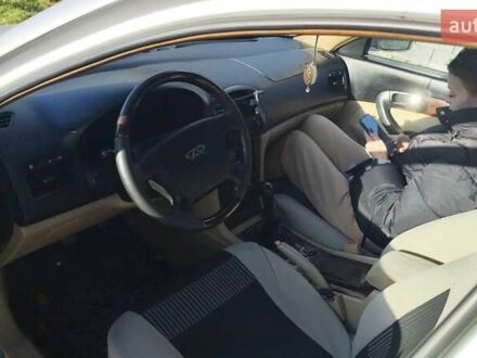 Чери Истар 2007 в Ивано-Франковске на Automoto.ua Серый Чери Истар, объемом двигателя 2 л и пробегом 205 тыс. км за 1000 $, фото 1 на Automoto.ua