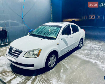 Білий Чері Елара, об'ємом двигуна 1.97 л та пробігом 240 тис. км за 2700 $, фото 1 на Automoto.ua