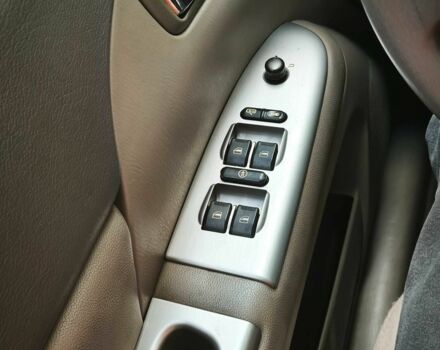 Бежевий Чері Елара, об'ємом двигуна 2 л та пробігом 96 тис. км за 2600 $, фото 17 на Automoto.ua