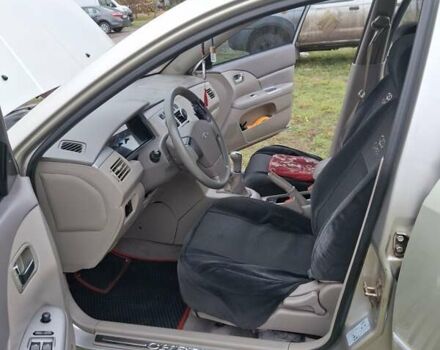 Бежевый Чери Элара, объемом двигателя 1.97 л и пробегом 95 тыс. км за 3700 $, фото 6 на Automoto.ua