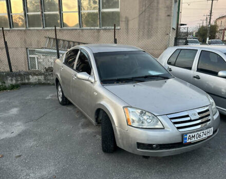 Бежевый Чери Элара, объемом двигателя 1.97 л и пробегом 200 тыс. км за 1999 $, фото 1 на Automoto.ua