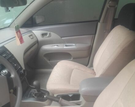 Чорний Чері Елара, об'ємом двигуна 2 л та пробігом 183 тис. км за 1650 $, фото 7 на Automoto.ua