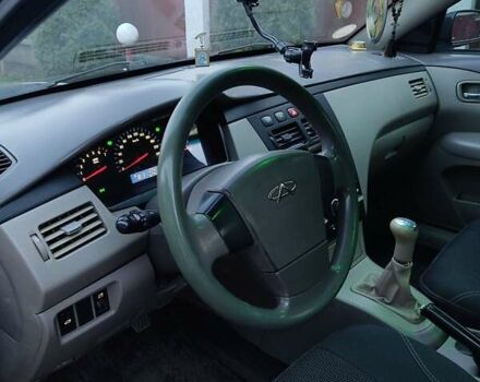 Черный Чери Элара, объемом двигателя 1.99 л и пробегом 150 тыс. км за 3800 $, фото 3 на Automoto.ua