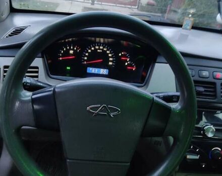 Черный Чери Элара, объемом двигателя 1.99 л и пробегом 150 тыс. км за 3800 $, фото 4 на Automoto.ua