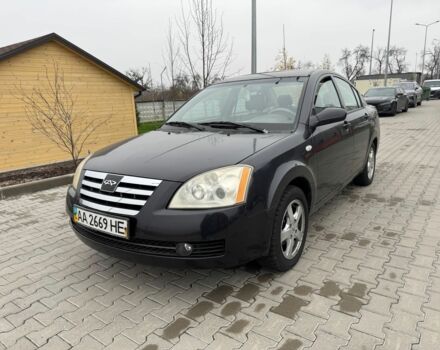 Черный Чери Элара, объемом двигателя 2 л и пробегом 177 тыс. км за 2400 $, фото 7 на Automoto.ua