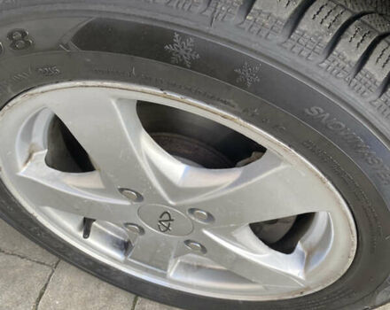 Чорний Чері Елара, об'ємом двигуна 1.97 л та пробігом 196 тис. км за 2500 $, фото 2 на Automoto.ua