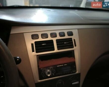 Черный Чери Элара, объемом двигателя 1.97 л и пробегом 184 тыс. км за 2000 $, фото 3 на Automoto.ua