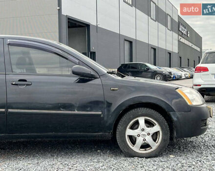 Черный Чери Элара, объемом двигателя 2 л и пробегом 172 тыс. км за 2990 $, фото 10 на Automoto.ua