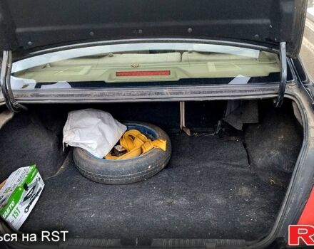 Чорний Чері Елара, об'ємом двигуна 2 л та пробігом 164 тис. км за 3200 $, фото 6 на Automoto.ua