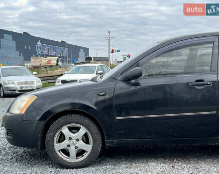 Черный Чери Элара, объемом двигателя 2 л и пробегом 172 тыс. км за 2990 $, фото 2 на Automoto.ua