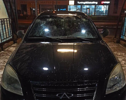 Чорний Чері Елара, об'ємом двигуна 1.5 л та пробігом 153 тис. км за 2600 $, фото 4 на Automoto.ua