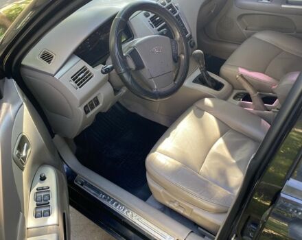 Чорний Чері Елара, об'ємом двигуна 2 л та пробігом 197 тис. км за 2350 $, фото 1 на Automoto.ua