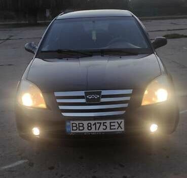 Чорний Чері Елара, об'ємом двигуна 1.97 л та пробігом 161 тис. км за 2400 $, фото 1 на Automoto.ua