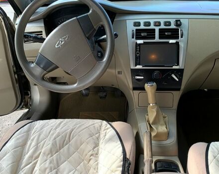 Чери Элара, объемом двигателя 2 л и пробегом 160 тыс. км за 2000 $, фото 5 на Automoto.ua