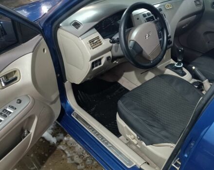 Синій Чері Елара, об'ємом двигуна 2 л та пробігом 151 тис. км за 2500 $, фото 1 на Automoto.ua