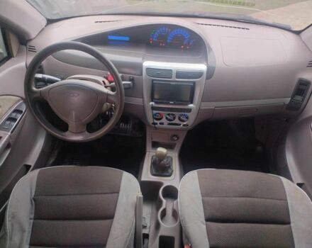 Белый Чери Джагги, объемом двигателя 1.3 л и пробегом 200 тыс. км за 1450 $, фото 3 на Automoto.ua