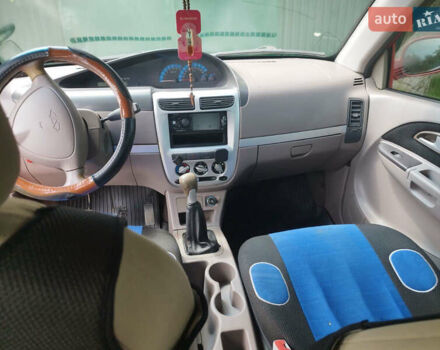 Красный Чери Джагги, объемом двигателя 1.3 л и пробегом 143 тыс. км за 2100 $, фото 15 на Automoto.ua