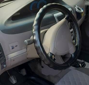 Красный Чери Джагги, объемом двигателя 1.3 л и пробегом 180 тыс. км за 1550 $, фото 6 на Automoto.ua