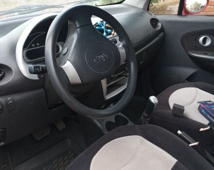 Красный Чери Джагги, объемом двигателя 1.1 л и пробегом 75 тыс. км за 3300 $, фото 4 на Automoto.ua