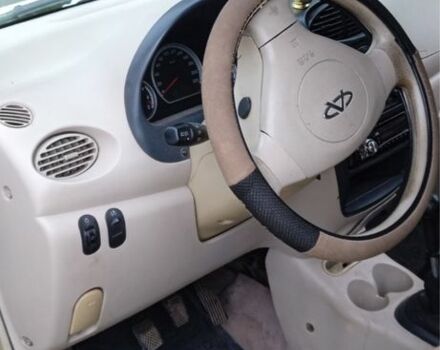 Желтый Чери Джагги, объемом двигателя 1.1 л и пробегом 280 тыс. км за 1800 $, фото 3 на Automoto.ua