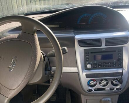 Жовтий Чері Джаггі, об'ємом двигуна 1 л та пробігом 68 тис. км за 2010 $, фото 6 на Automoto.ua