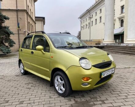 Желтый Чери Джагги, объемом двигателя 1.1 л и пробегом 148 тыс. км за 1750 $, фото 6 на Automoto.ua