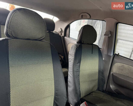 Желтый Чери Джагги, объемом двигателя 1.3 л и пробегом 190 тыс. км за 1900 $, фото 8 на Automoto.ua