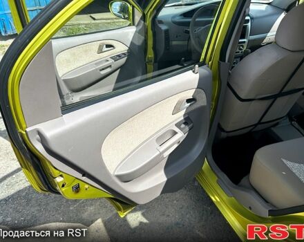 Желтый Чери Джагги, объемом двигателя 1.3 л и пробегом 48 тыс. км за 2700 $, фото 9 на Automoto.ua