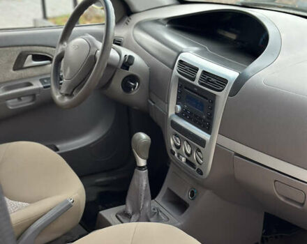 Желтый Чери Джагги, объемом двигателя 1.3 л и пробегом 75 тыс. км за 1850 $, фото 4 на Automoto.ua