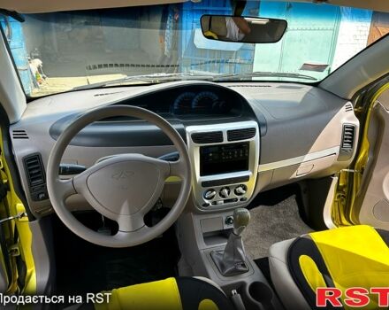 Желтый Чери Джагги, объемом двигателя 1.3 л и пробегом 48 тыс. км за 2700 $, фото 12 на Automoto.ua