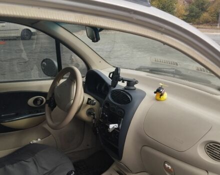 Серый Чери Джагги, объемом двигателя 1.1 л и пробегом 2 тыс. км за 1500 $, фото 6 на Automoto.ua