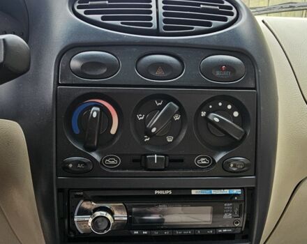 Серый Чери Джагги, объемом двигателя 1.1 л и пробегом 103 тыс. км за 1300 $, фото 16 на Automoto.ua