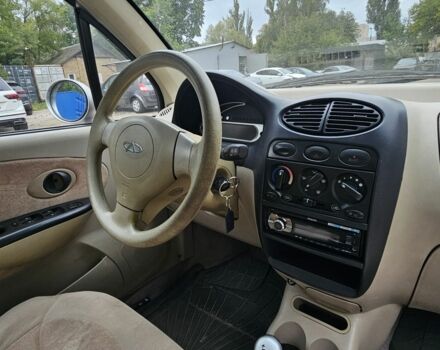 Серый Чери Джагги, объемом двигателя 1.1 л и пробегом 103 тыс. км за 1300 $, фото 11 на Automoto.ua