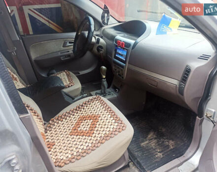 Серый Чери Джагги, объемом двигателя 1.3 л и пробегом 200 тыс. км за 1300 $, фото 8 на Automoto.ua