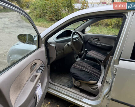 Сірий Чері Джаггі, об'ємом двигуна 1.3 л та пробігом 200 тис. км за 1600 $, фото 7 на Automoto.ua