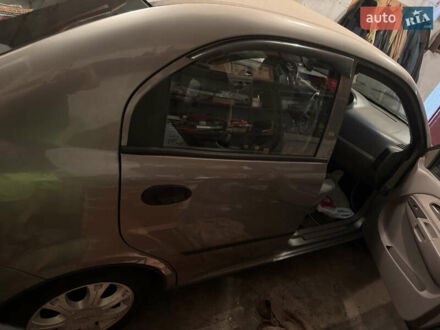 Сірий Чері Джаггі, об'ємом двигуна 1.3 л та пробігом 26 тис. км за 3200 $, фото 1 на Automoto.ua