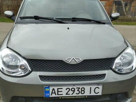 Чері Джаггі 2011 у Никополе на Automoto.ua Сірий Чері Джаггі, об'ємом двигуна 1.3 л та пробігом 53 тис. км за 4000 $, фото 1 на Automoto.ua