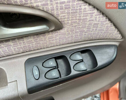 Оранжевый Чери Джагги, объемом двигателя 1.3 л и пробегом 16 тыс. км за 3290 $, фото 15 на Automoto.ua