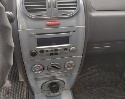 Коричневый Чери Кимо, объемом двигателя 1.3 л и пробегом 120 тыс. км за 2200 $, фото 7 на Automoto.ua