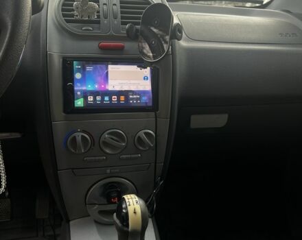 Красный Чери Кимо, объемом двигателя 1.3 л и пробегом 113 тыс. км за 3500 $, фото 3 на Automoto.ua