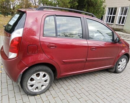 Красный Чери Кимо, объемом двигателя 1.3 л и пробегом 66 тыс. км за 3500 $, фото 3 на Automoto.ua