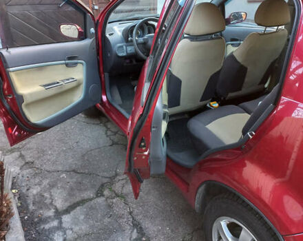 Красный Чери Кимо, объемом двигателя 1.3 л и пробегом 59 тыс. км за 4200 $, фото 8 на Automoto.ua