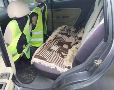 Чері Кімо 2008 у Тернополі на Automoto.ua Сірий Чері Кімо, об'ємом двигуна 1.3 л та пробігом 152 тис. км за 3500 $, фото 2 на Automoto.ua