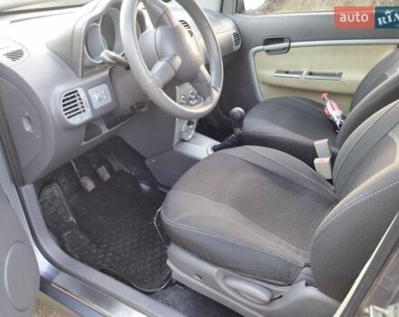 Серый Чери Кимо, объемом двигателя 1.3 л и пробегом 70 тыс. км за 2400 $, фото 3 на Automoto.ua