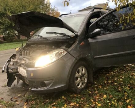 Чері Кімо 2008 у Старокостянтинів на Automoto.ua Сірий Чері Кімо, об'ємом двигуна 1.3 л та пробігом 136 тис. км за 761 $, фото 3 на Automoto.ua