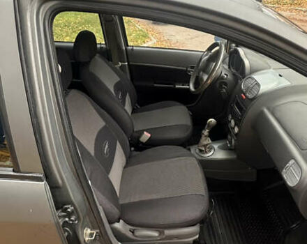 Серый Чери Кимо, объемом двигателя 1.3 л и пробегом 213 тыс. км за 2500 $, фото 7 на Automoto.ua