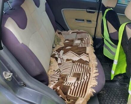 Чері Кімо 2008 у Тернополі на Automoto.ua Сірий Чері Кімо, об'ємом двигуна 1.3 л та пробігом 152 тис. км за 3500 $, фото 2 на Automoto.ua